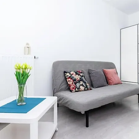 Przytulny Wilanow Sarmacka Apartmán *