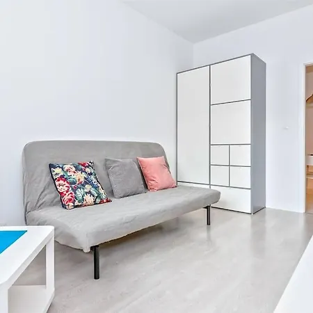 Przytulny Wilanow Sarmacka *