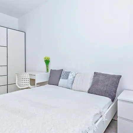 Przytulny Wilanow Sarmacka Varsavia